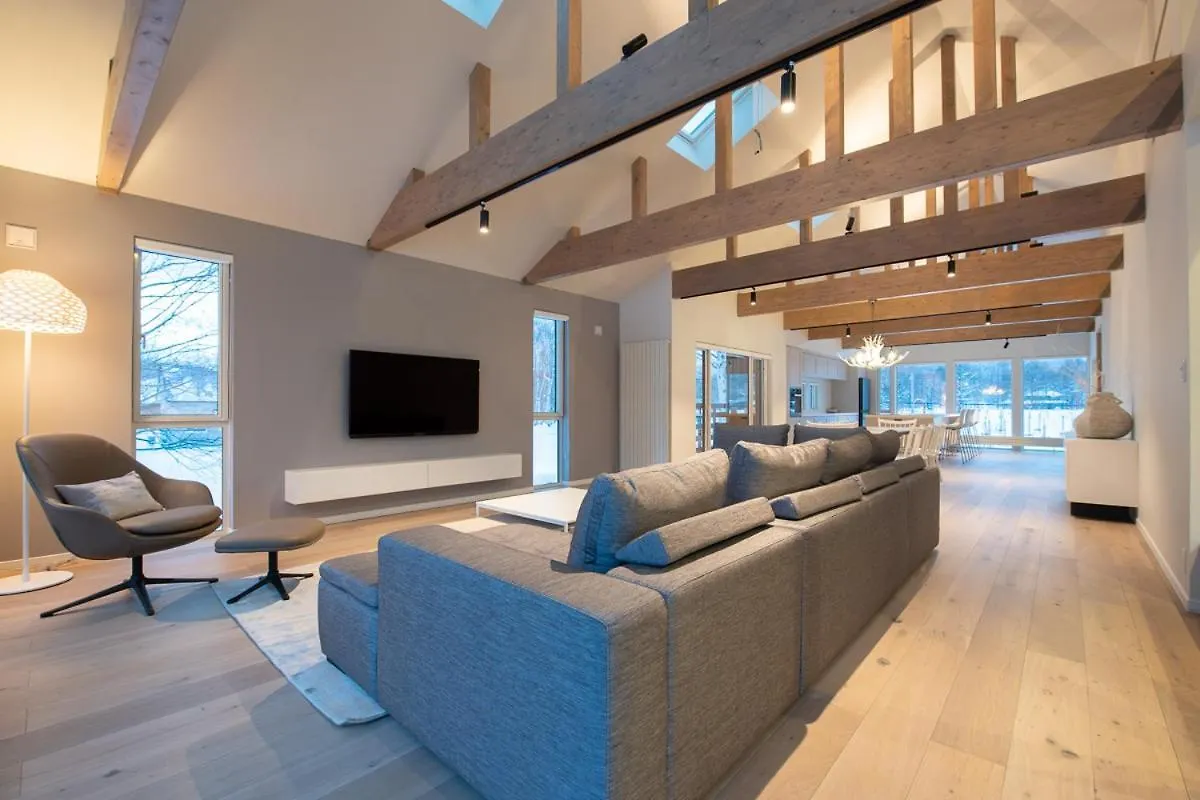 Вилла Yotei Yama House Куттян Япония